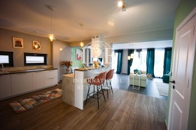 Обява Продава КЪЩА,с. Кранево, област Добрич>