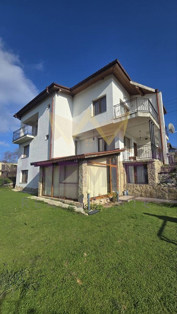 Продава КЪЩА, град Варна, м-т Боровец - север • 277000 € / 541764.91 лв. • 86410064 1 — Holmes.bg Продава КЪЩА, град Варна, м-т Боровец - север • 277000 € / 541764.91 лв. • 86410064 1
