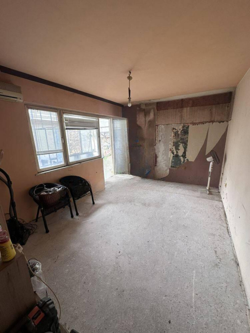 Продава 1-СТАЕН, град Пловдив, Кючук Париж • 68000 € / 132996.44 лв. • 54801683 1 — Holmes.bg Продава 1-СТАЕН, град Пловдив, Кючук Париж • 68000 € / 132996.44 лв. • 54801683 1