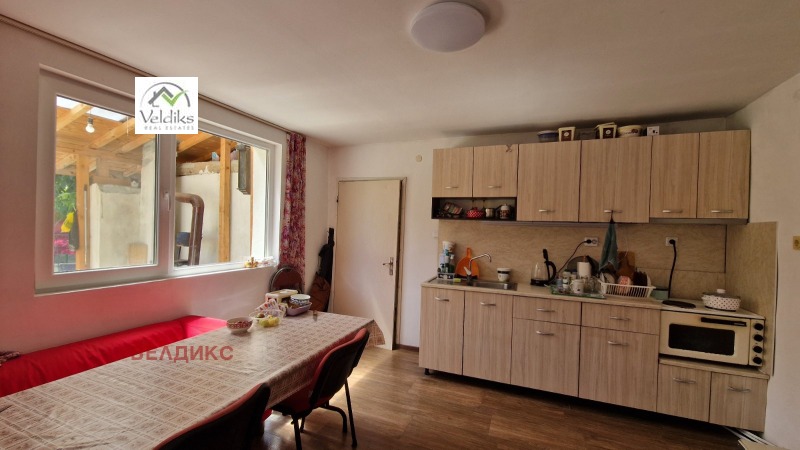 Продава КЪЩА, област Ловеч, с. Ъглен • 95000 € • 16022255 1 — Holmes.bg Продава КЪЩА, област Ловеч, с. Ъглен • 95000 € • 16022255 1