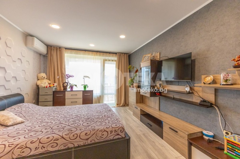 Продава 3-СТАЕН, град Варна, Възраждане 4 • 180000 € / 352049.40 лв. • 85834897 1 — Holmes.bg Продава 3-СТАЕН, град Варна, Възраждане 4 • 180000 € / 352049.40 лв. • 85834897 1