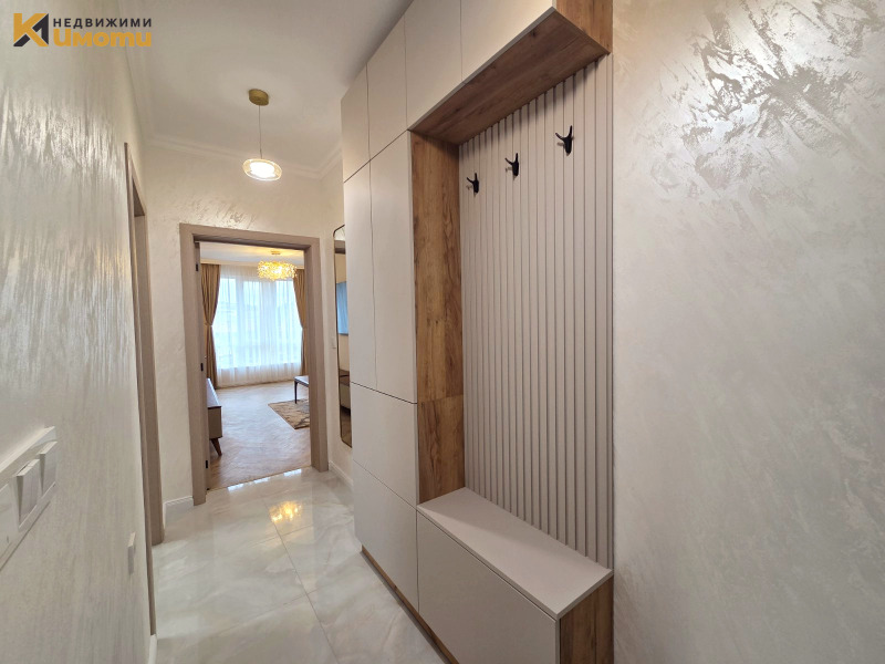 Продава 3-СТАЕН, област Пловдив, гр. Карлово • 248000 € • 64171649 1 — Holmes.bg Продава 3-СТАЕН, област Пловдив, гр. Карлово • 248000 € • 64171649 1