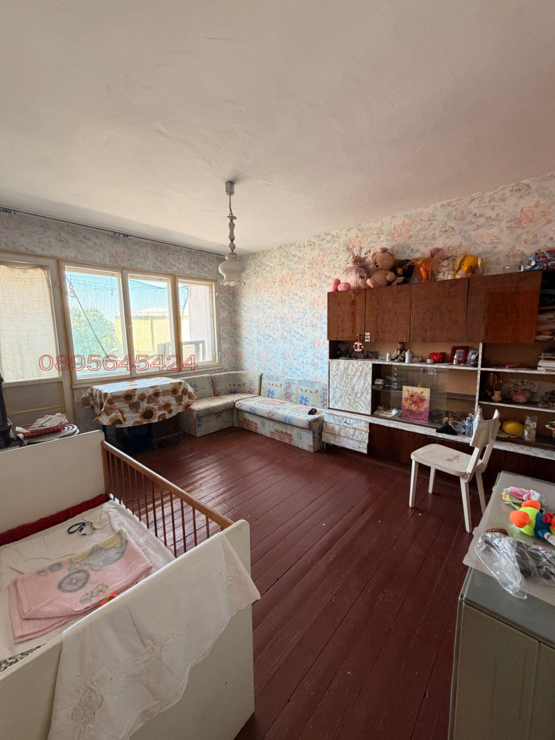 Продава МНОГОСТАЕН, град Силистра, Център • 135000 € / 264037.05 лв. • 37256526 1 — Holmes.bg Продава МНОГОСТАЕН, град Силистра, Център • 135000 € / 264037.05 лв. • 37256526 1