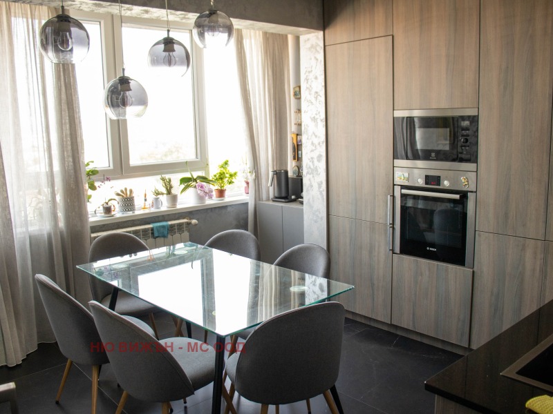 Продава 4-СТАЕН, град София, Лагера • 359000 € • 32543322 1 — Holmes.bg Продава 4-СТАЕН, град София, Лагера • 359000 € • 32543322 1