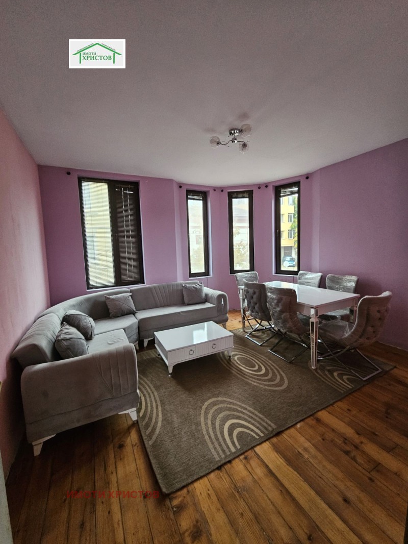 Продава ЕТАЖ ОТ КЪЩА, град Шумен, Куршун чешма • 105000 € • 22118629 1 — Holmes.bg Продава ЕТАЖ ОТ КЪЩА, град Шумен, Куршун чешма • 105000 € • 22118629 1
