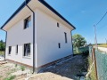 Продава КЪЩА, област София, гр. Божурище • 355000 € / 694319.65 лв. • 34167879 2 — Holmes.bg Продава КЪЩА, област София, гр. Божурище • 355000 € / 694319.65 лв. • 34167879 2