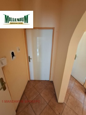 Обява Продава 3-СТАЕН,град Пловдив, Гагарин>