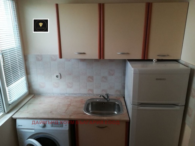 Продава 1-СТАЕН, град Пловдив, Индустриална зона - Тракия • 81000 € • 99622720 1 — Holmes.bg Продава 1-СТАЕН, град Пловдив, Индустриална зона - Тракия • 81000 € • 99622720 1