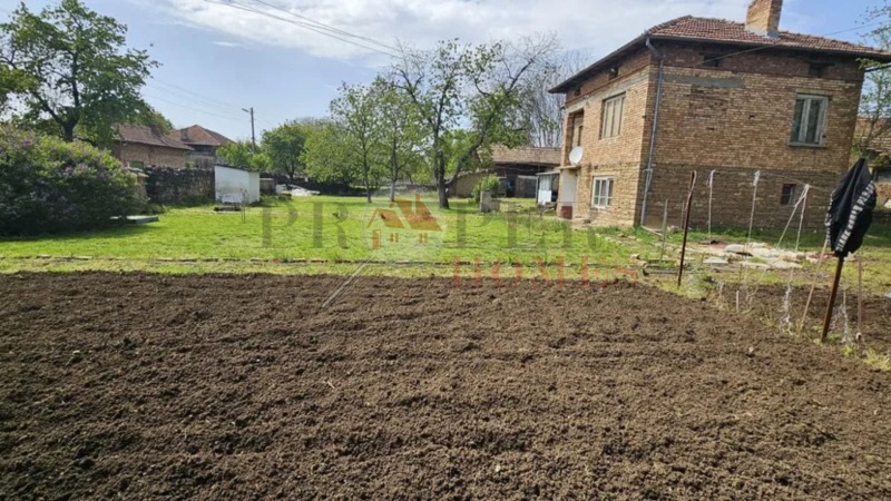 Продава КЪЩА, област Велико Търново, с. Лесичери • 25500 € / 49873.67 лв. • 63795170 1 — Holmes.bg Продава КЪЩА, област Велико Търново, с. Лесичери • 25500 € / 49873.67 лв. • 63795170 1