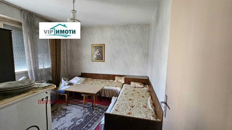 Продава 3-СТАЕН, град Ловеч, Младост • 70000 € / 136908.10 лв. • 46392355 1 — Holmes.bg Продава 3-СТАЕН, град Ловеч, Младост • 70000 € / 136908.10 лв. • 46392355 1