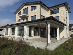 КЪЩА, 501 m2 - Holmes.bg КЪЩА, 501 m2