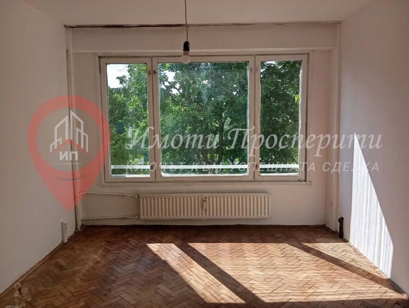 Продава 3-СТАЕН, град София, Красна поляна 2 • 170000 € / 332491.10 лв. • 44182597 1 — Holmes.bg Продава 3-СТАЕН, град София, Красна поляна 2 • 170000 € / 332491.10 лв. • 44182597 1