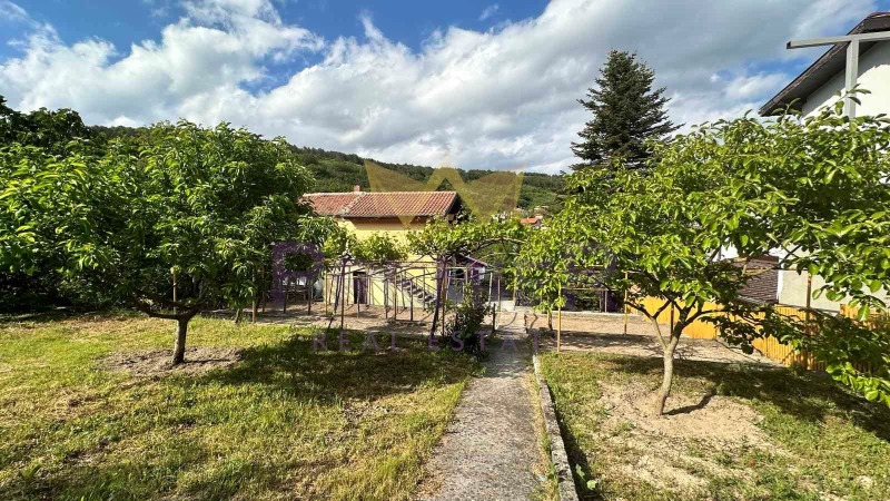 Продава КЪЩА, област Добрич, гр. Балчик • 145500 € / 284573.27 лв. • 50887037 1 — Holmes.bg Продава КЪЩА, област Добрич, гр. Балчик • 145500 € / 284573.27 лв. • 50887037 1