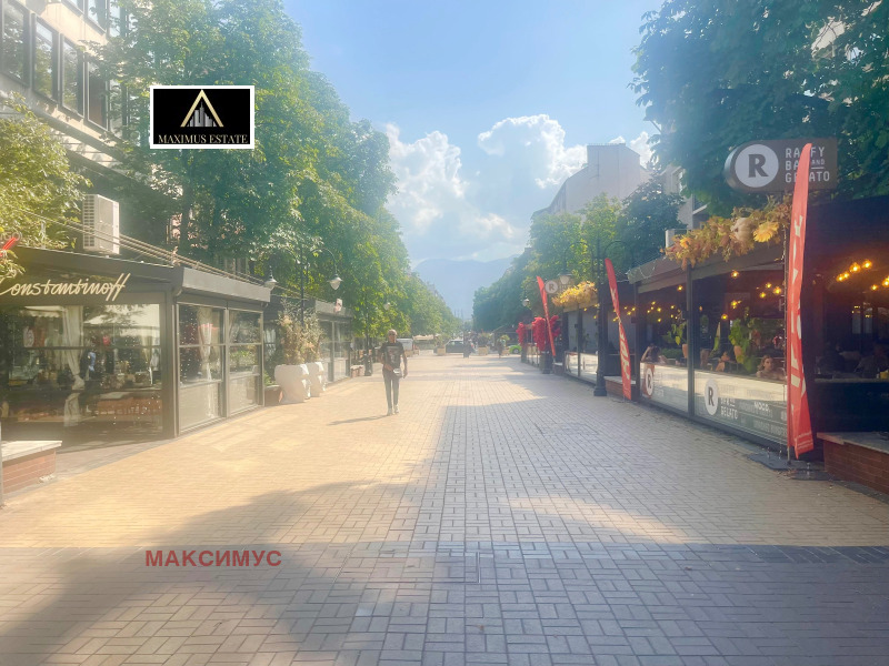 Продава 3-СТАЕН, град София, Център • 380000 € • 29973490 1 — Holmes.bg Продава 3-СТАЕН, град София, Център • 380000 € • 29973490 1