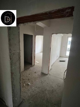 Обява Продава 2-СТАЕН,град Пловдив, Южен