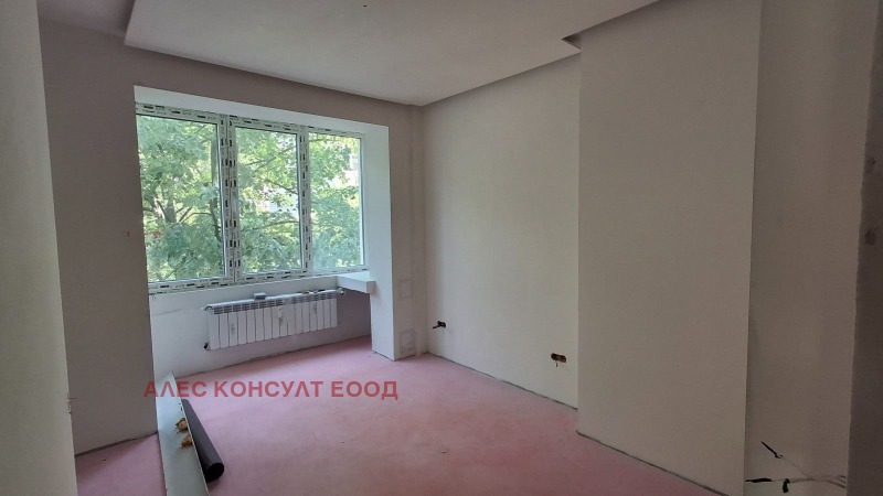 Продава 4-СТАЕН, град София, Стрелбище • 390000 € / 762773.70 лв. • 13551480 1 — Holmes.bg Продава 4-СТАЕН, град София, Стрелбище • 390000 € / 762773.70 лв. • 13551480 1