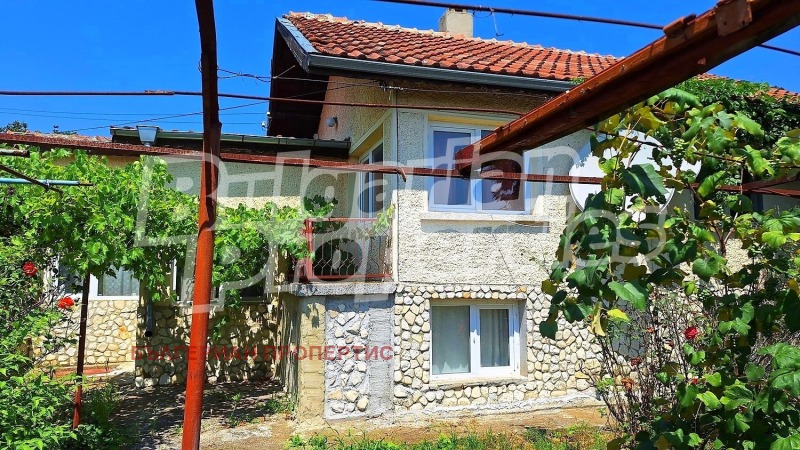 Продава КЪЩА, област Добрич, с. Стожер • 75000 € • 33772167 1 — Holmes.bg Продава КЪЩА, област Добрич, с. Стожер • 75000 € • 33772167 1