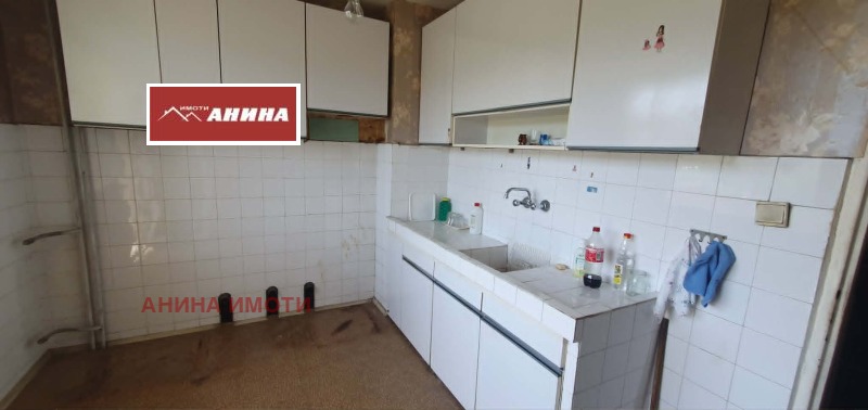 Продава 3-СТАЕН, град Русе, Дружба 3 • 90000 € / 176024.70 лв. • 57850316 1 — Holmes.bg Продава 3-СТАЕН, град Русе, Дружба 3 • 90000 € / 176024.70 лв. • 57850316 1