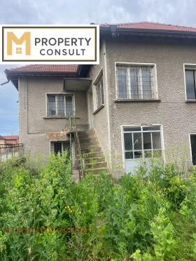 Продава Къща, гр. Кнежа