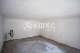 Продава ГАРАЖ | Imot.bg — малка снимка 2