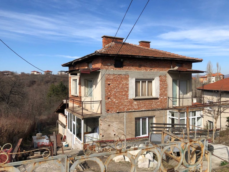 Продава КЪЩА, град Кърджали, Веселчане • 350000 € / 684540.50 лв. • 47688189 1 — Holmes.bg Продава КЪЩА, град Кърджали, Веселчане • 350000 € / 684540.50 лв. • 47688189 1