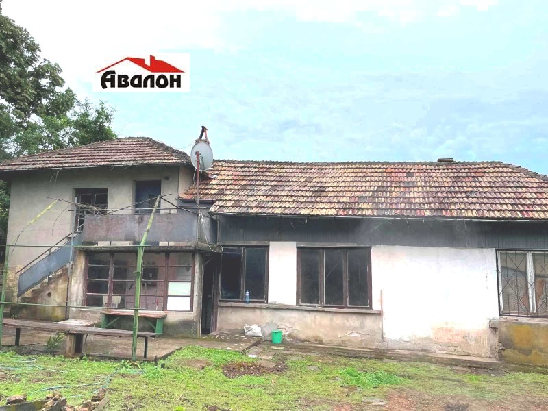 Продава КЪЩА, област Русе, с. Кацелово • 22500 € / 44006.17 лв. • 88452303 1 — Holmes.bg Продава КЪЩА, област Русе, с. Кацелово • 22500 € / 44006.17 лв. • 88452303 1