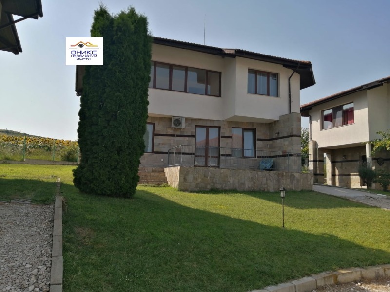 Продава ВИЛА, област Добрич, с. Рогачево • 150000 € • 57887880 1 — Holmes.bg Продава ВИЛА, област Добрич, с. Рогачево • 150000 € • 57887880 1