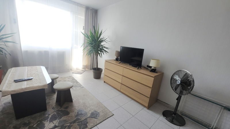 Продава 2-СТАЕН, град София, Дружба 1 • 167900 € / 328383.86 лв. • 24316935 1 — Holmes.bg Продава 2-СТАЕН, град София, Дружба 1 • 167900 € / 328383.86 лв. • 24316935 1