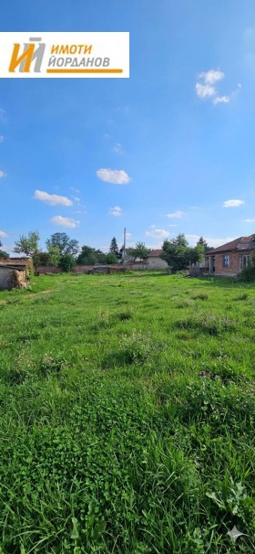 Продава Парцел, с. Поликраище