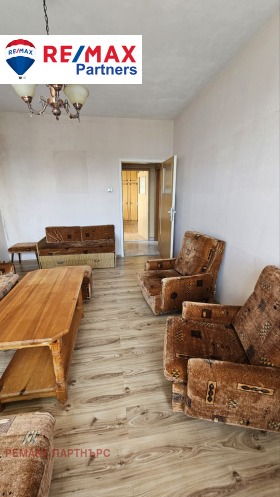 Обява Продава 4-СТАЕН,град Варна, Трошево