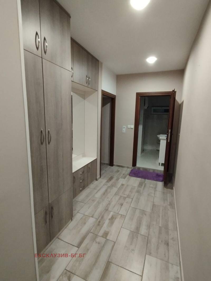 Продава 3-СТАЕН, град Шумен, Център • 143000 € • 36975895 1 — Holmes.bg Продава 3-СТАЕН, град Шумен, Център • 143000 € • 36975895 1