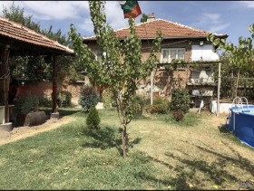 Продава Къща, с. Оризари