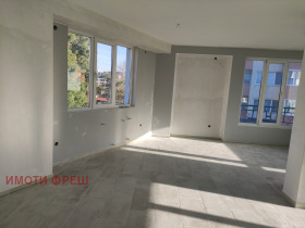 Обява Продава 4-СТАЕН,град София, Витоша