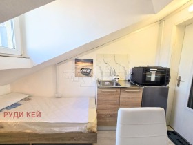 Продава АТЕЛИЕ, ТАВАН | Imot.bg — малка снимка 2