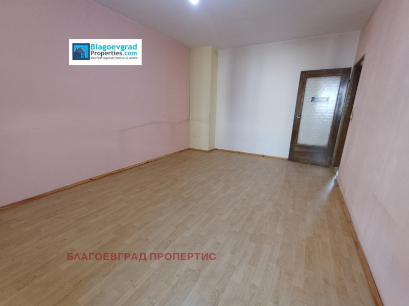 Продава 2-СТАЕН, град Благоевград, Струмско • 59000 € • 16922267 1 — Holmes.bg Продава 2-СТАЕН, град Благоевград, Струмско • 59000 € • 16922267 1