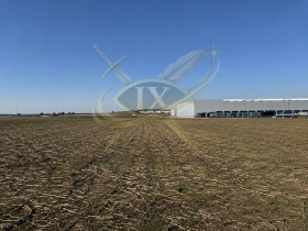ПАРЦЕЛ, 13 000 m2 - Holmes.bg ПАРЦЕЛ, 13 000 m2