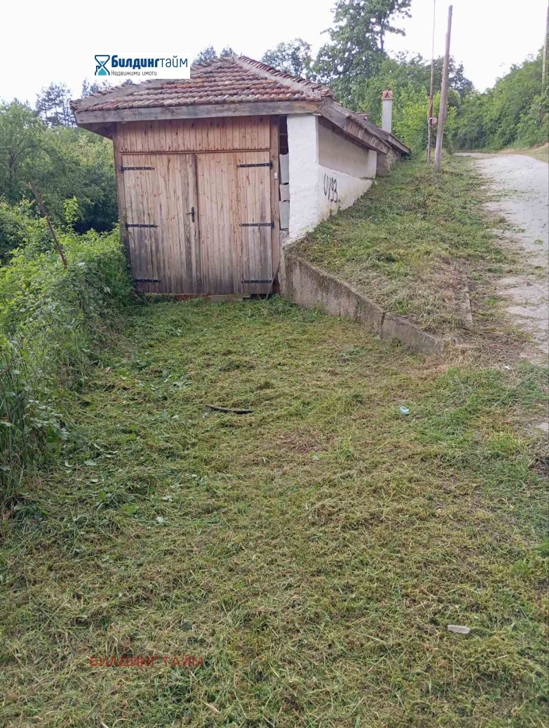 Продава КЪЩА, област Шумен, с. Черни връх • 74000 € • 32101325 1 — Holmes.bg Продава КЪЩА, област Шумен, с. Черни връх • 74000 € • 32101325 1