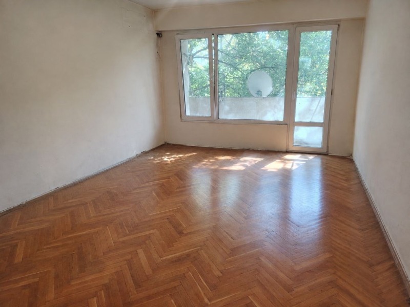 Продава 3-СТАЕН, град Варна, Цветен квартал • 175000 € • 18201256 1 — Holmes.bg Продава 3-СТАЕН, град Варна, Цветен квартал • 175000 € • 18201256 1