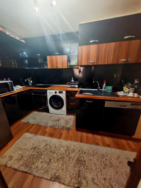 Обява Продава 2-СТАЕН,град Варна, Колхозен пазар>