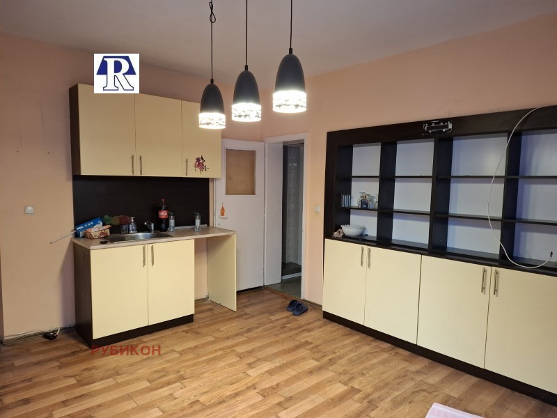 Продава 4-СТАЕН, град Плевен, Идеален център • 158000 € / 309021.14 лв. • 69825982 1 — Holmes.bg Продава 4-СТАЕН, град Плевен, Идеален център • 158000 € / 309021.14 лв. • 69825982 1