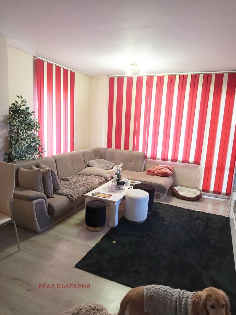 Продава 2-СТАЕН, град Русе, Чародейка - Юг • 92900 € / 181696.61 лв. • 43510927 1 — Holmes.bg Продава 2-СТАЕН, град Русе, Чародейка - Юг • 92900 € / 181696.61 лв. • 43510927 1