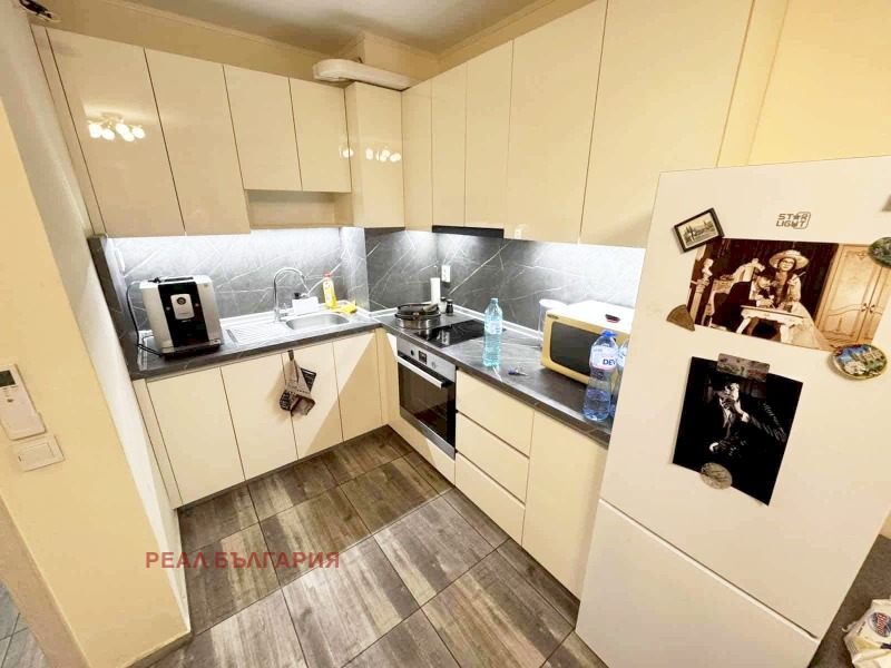 Продава 2-СТАЕН, град Русе, Родина 1 • 97200 € / 190106.68 лв. • 57131054 1 — Holmes.bg Продава 2-СТАЕН, град Русе, Родина 1 • 97200 € / 190106.68 лв. • 57131054 1