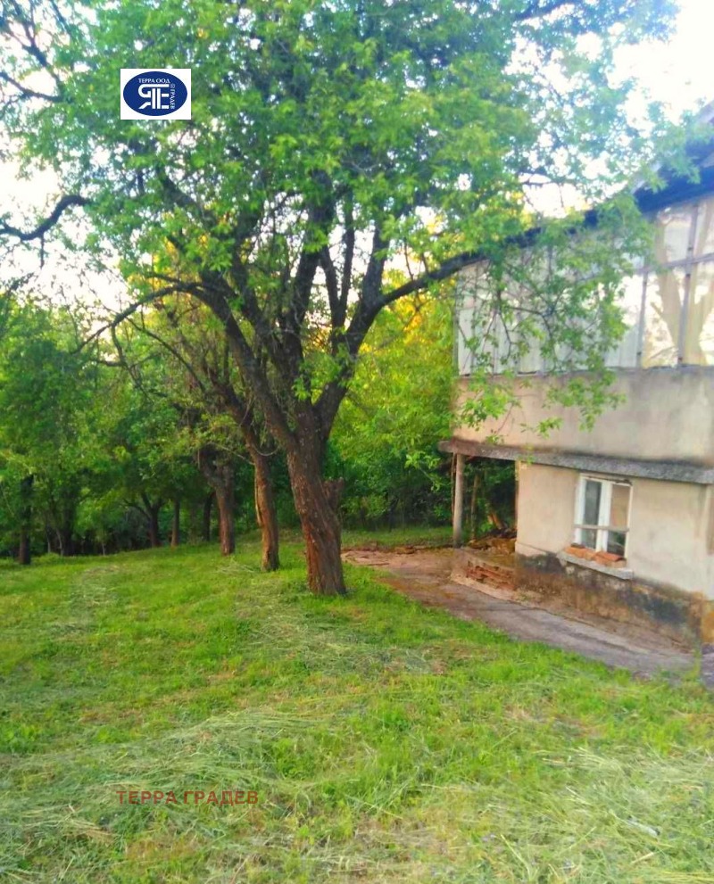 Продава КЪЩА, област Търговище, с. Ястребино • 19500 € / 38138.68 лв. • 86496258 1 — Holmes.bg Продава КЪЩА, област Търговище, с. Ястребино • 19500 € / 38138.68 лв. • 86496258 1