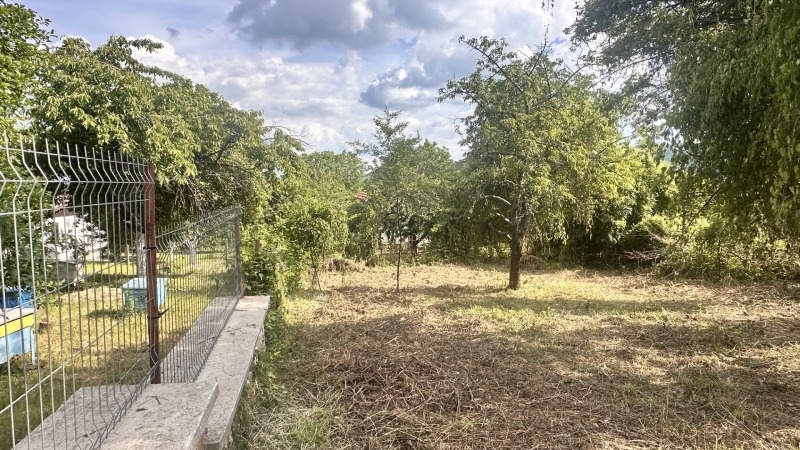 Продава ПАРЦЕЛ, област Перник, с. Горни Романци • 21000 € • 71372324 1 — Holmes.bg Продава ПАРЦЕЛ, област Перник, с. Горни Романци • 21000 € • 71372324 1