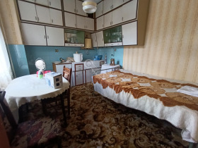 КЪЩА, 160 m2 - Holmes.bg КЪЩА, 160 m2