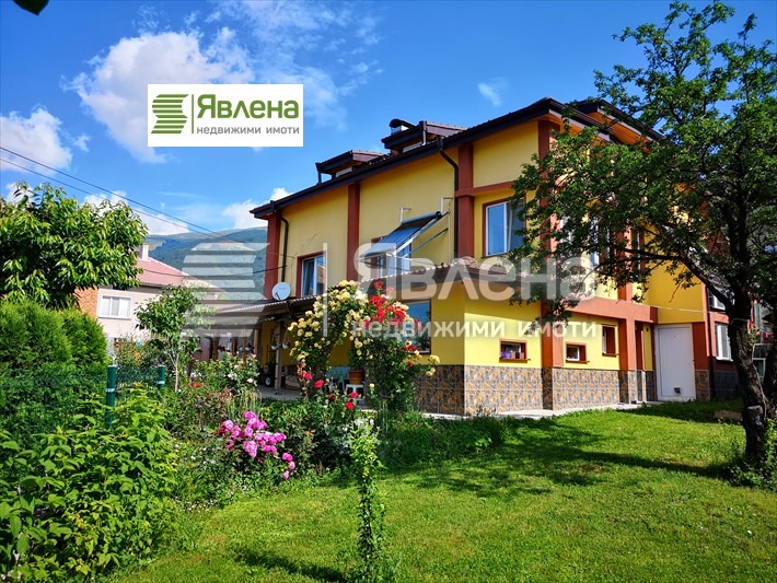 Продава КЪЩА, област София, с. Антон • 210000 € / 410724.30 лв. • 11009978 1 — Holmes.bg Продава КЪЩА, област София, с. Антон • 210000 € / 410724.30 лв. • 11009978 1