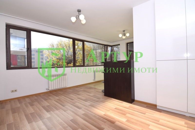 Продава 3-СТАЕН, град София, Кръстова вада • 289990 € / 567171.14 лв. • 93859159 1 — Holmes.bg Продава 3-СТАЕН, град София, Кръстова вада • 289990 € / 567171.14 лв. • 93859159 1