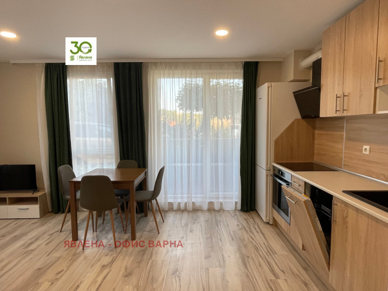Продава 2-СТАЕН, град Варна, Възраждане 4 • 130000 € • 77847756 1 — Holmes.bg Продава 2-СТАЕН, град Варна, Възраждане 4 • 130000 € • 77847756 1