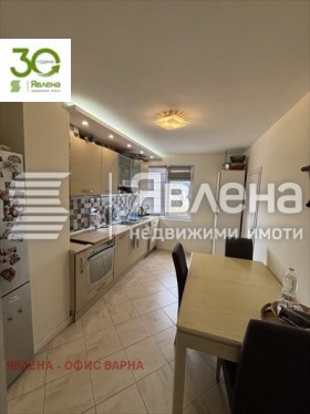 Продава 3-стаен, град Варна