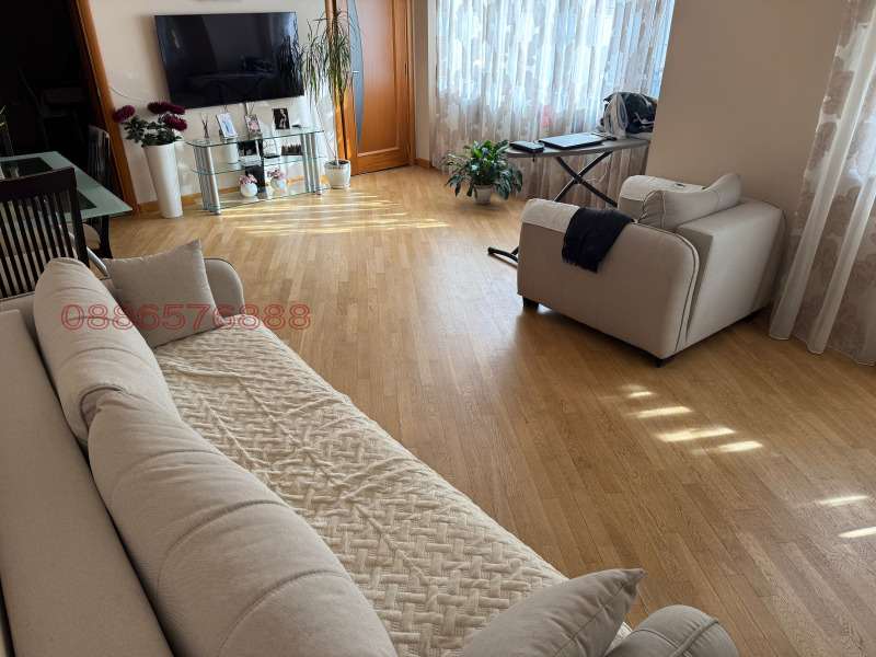 Продава 4-СТАЕН, град София, Иван Вазов • 601600 € • 52269778 1 — Holmes.bg Продава 4-СТАЕН, град София, Иван Вазов • 601600 € • 52269778 1